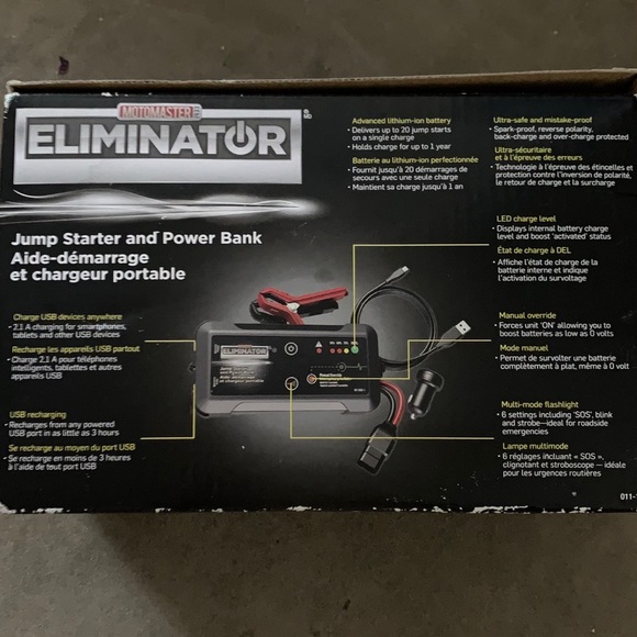 jump starter and power bank - Picture 2 of 9